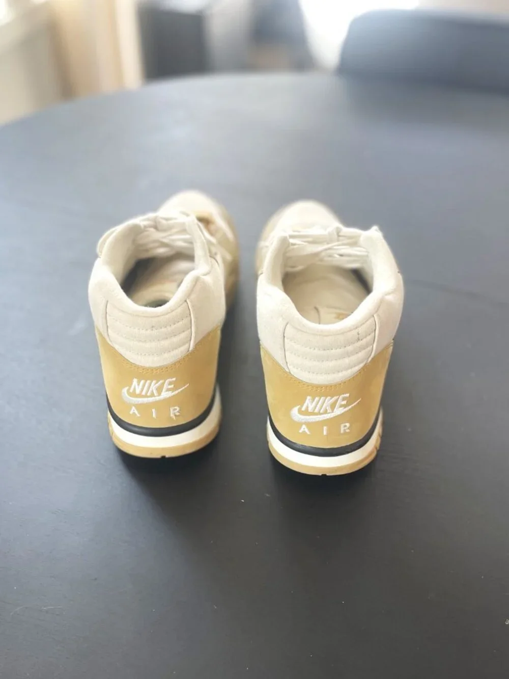 Nike Men’s Air Trainer Shoes Size 9 Coconut Milk DV7201-100